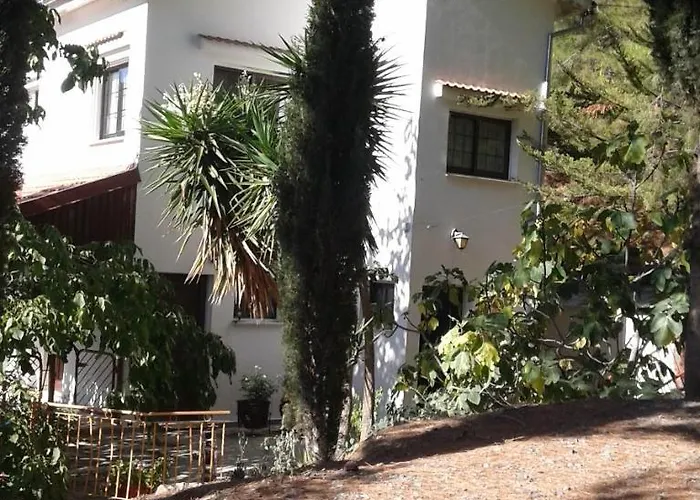 Kampi Double Storey House In The Village